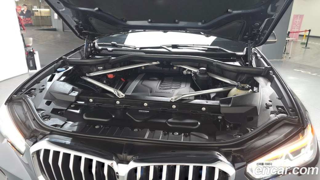 BMW X5 xDrive 40i M Sport, 2022