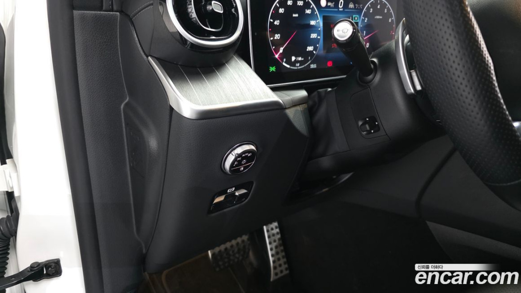 Mercedes-Benz GLC-Class GLC300 4MATIC Coupe, 2024