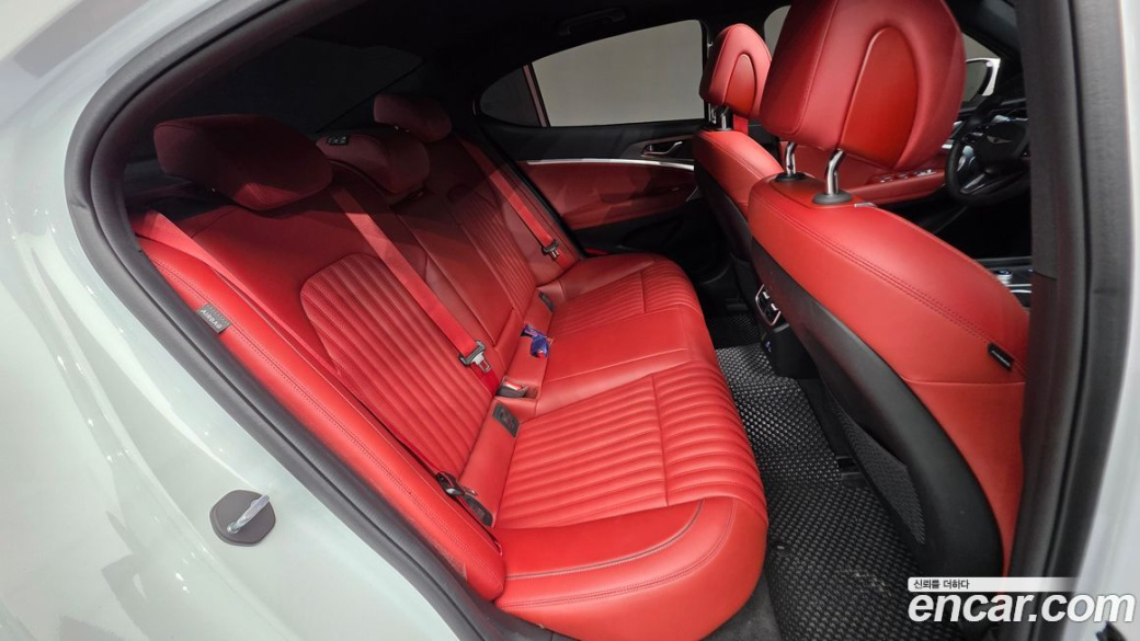 Genesis G70 Gasoline 2.5T 4WD, 2024