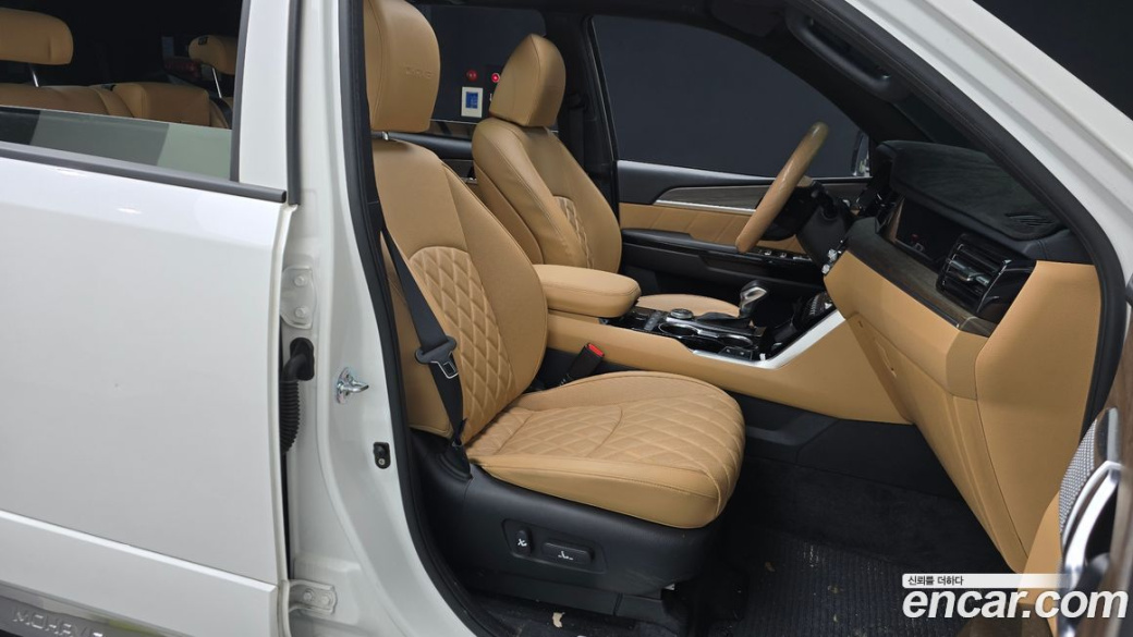 Kia Mohave Diesel 3.0 4WD 7-Seater, 2021