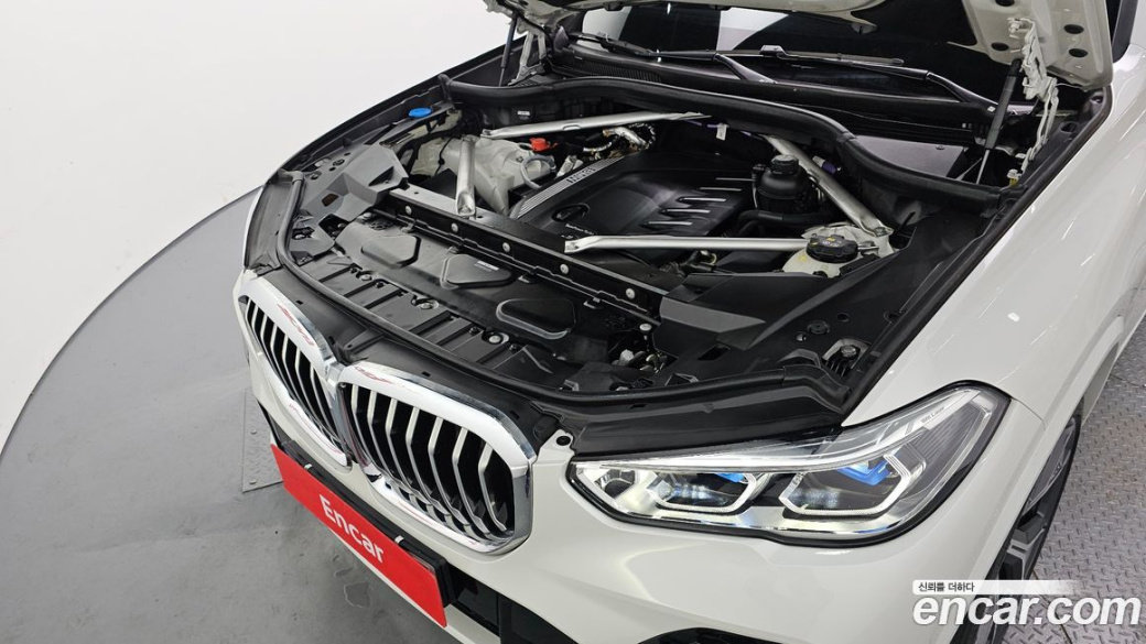 BMW X5 xDrive 30d M Sport, 2023