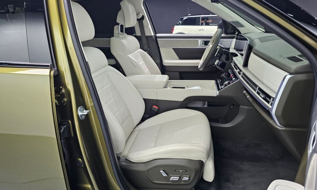 Hyundai Santafe Gasoline 2.5T 2WD, 2024