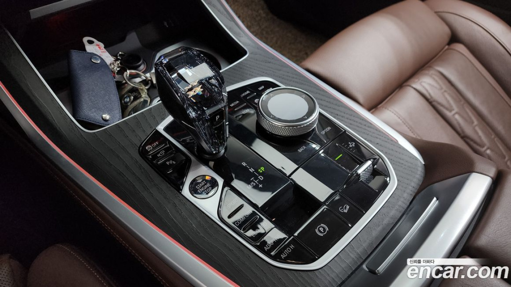 BMW X7 xDrive 40d Design Pure Excellence 7-Seater, 2022