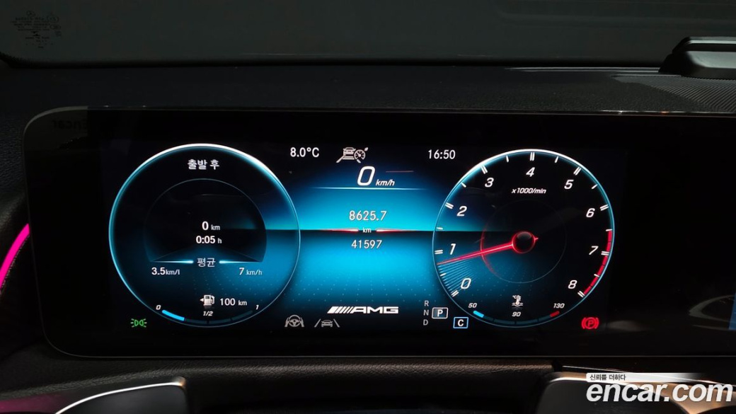 Mercedes-Benz GLB-Class AMG GLB35 4MATIC, 2021