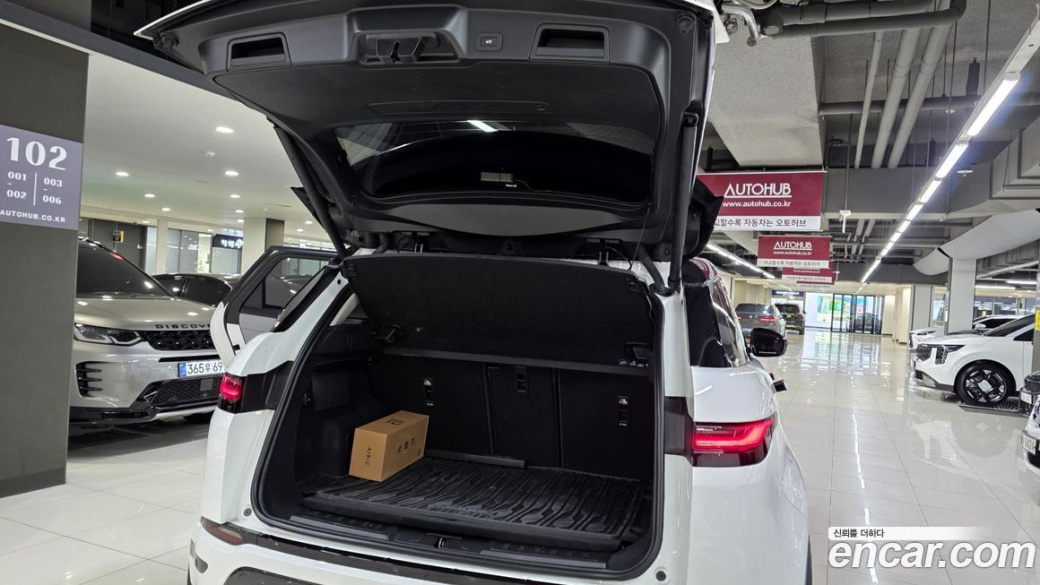 Land Rover Range Rover Evoque P250 Dynamic SE, 2025