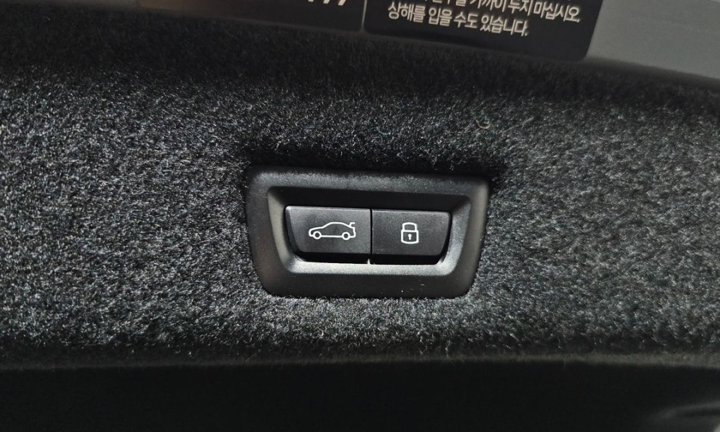 BMW 7-Series 740i xDrive M Sport, 2025