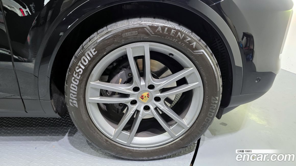 Porsche Cayenne 3.0 Coupe, 2024