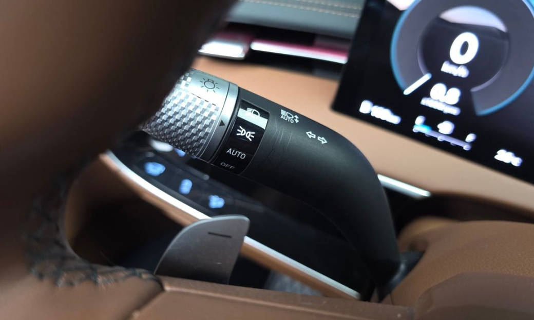 Genesis GV70 2.5T Gasoline 2WD, 2025