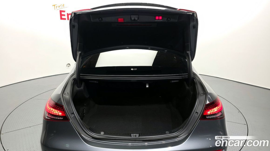 Mercedes-Benz E-Class E250 Exclusive, 2022