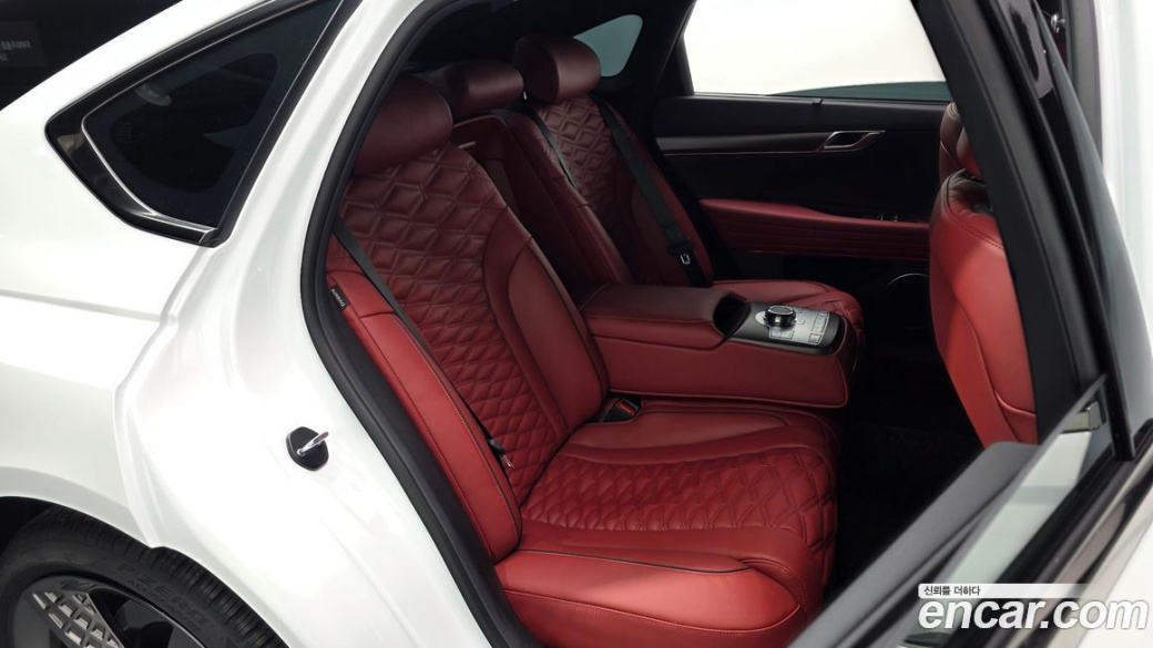 Genesis G80 Gasoline 2.5 Turbo 2WD, 2026