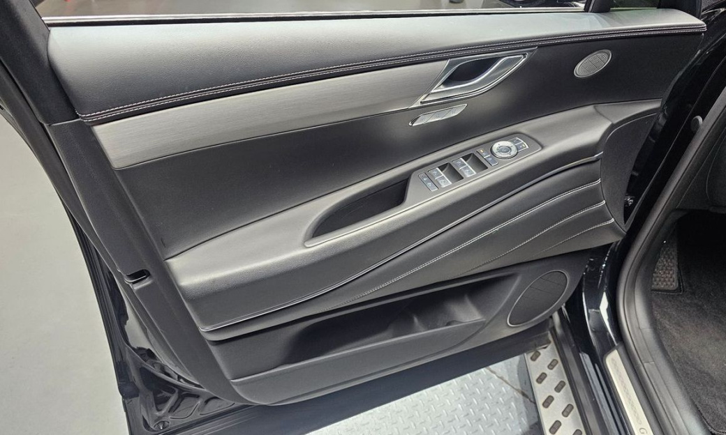 Genesis GV80 2.5T Gasoline 2WD, 2024