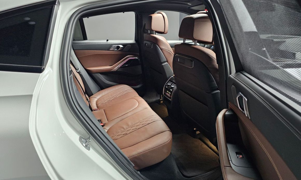 BMW X6 xDrive40i M Sport, 2024