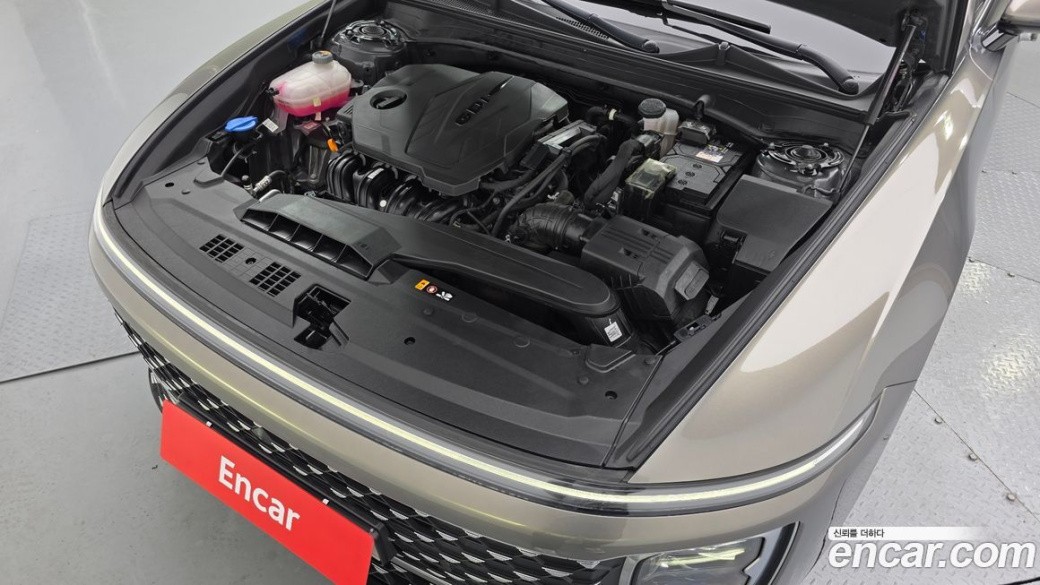 Hyundai Grandeur 2,5 Gasoline 2WD, 2025