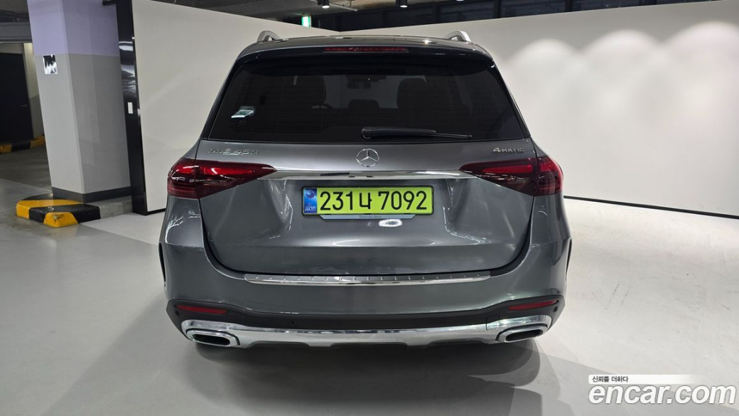Mercedes-Benz GLE-Class GLE450 4MATIC, 2025