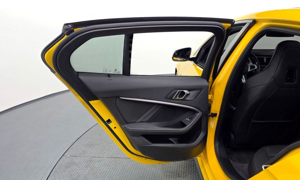 BMW 1-Series M135i xDrive Prism, 2022