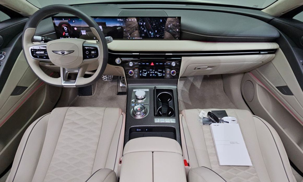 Genesis G80 Gasoline 2.5 Turbo AWD, 2025