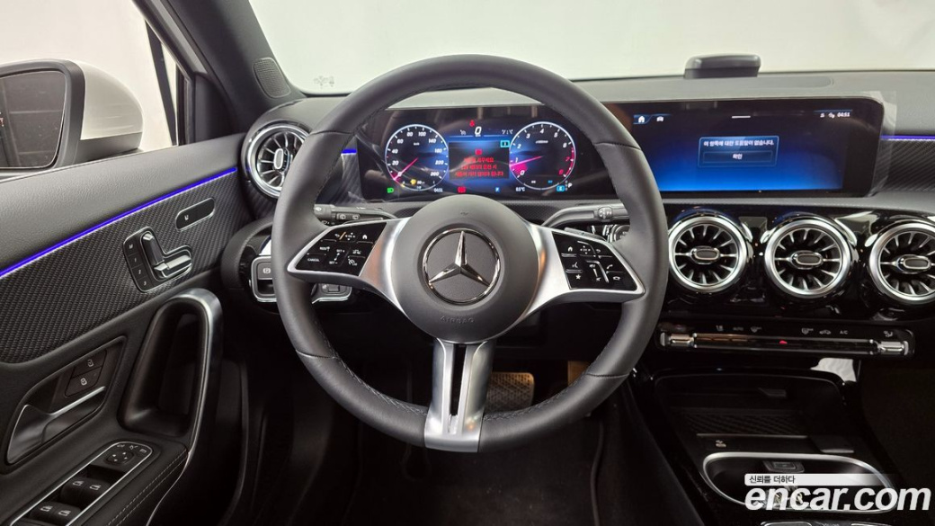Mercedes-Benz A-Class A220 Hatchback, 2025