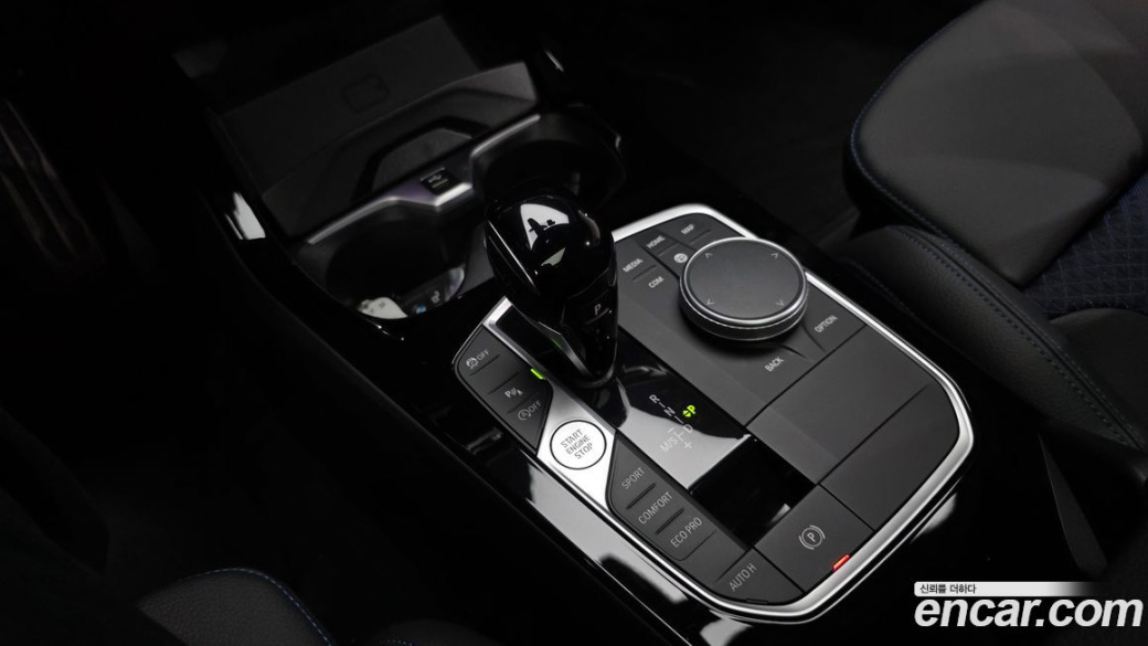 BMW 1-Series 120i M Sports, 2024