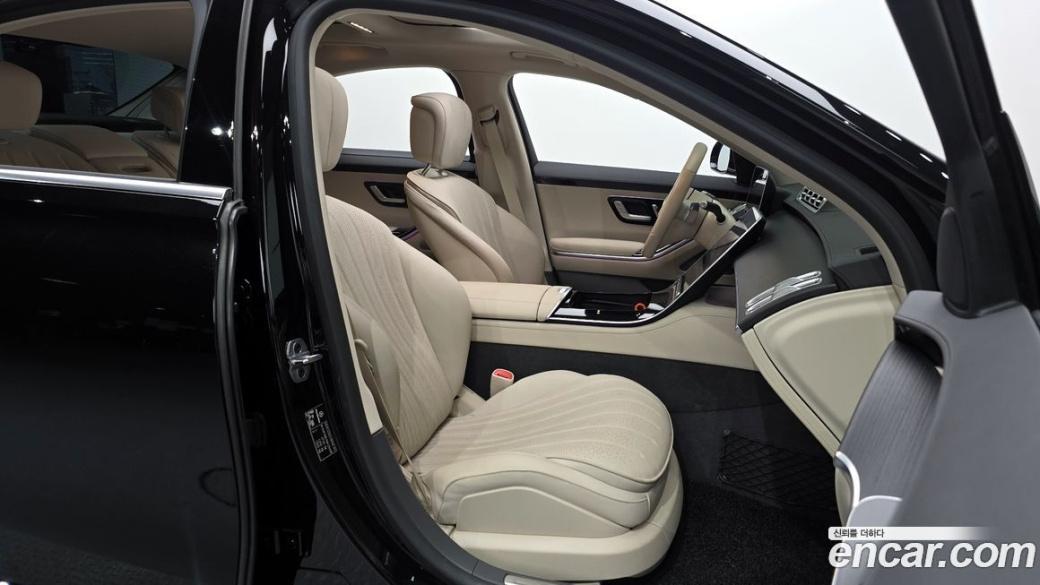 Mercedes-Benz S-Class S350 d, 2022