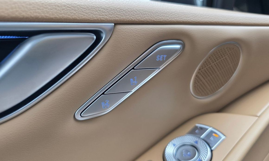 Genesis G80 Gasoline 2.5 Turbo AWD, 2025