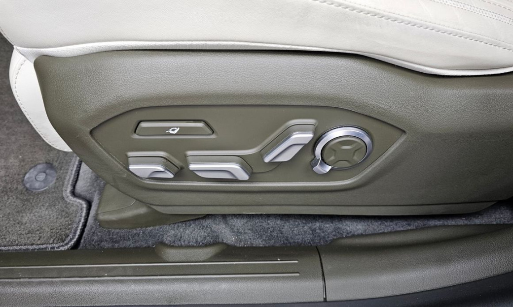 Hyundai Santafe Gasoline 2.5T 2WD, 2024