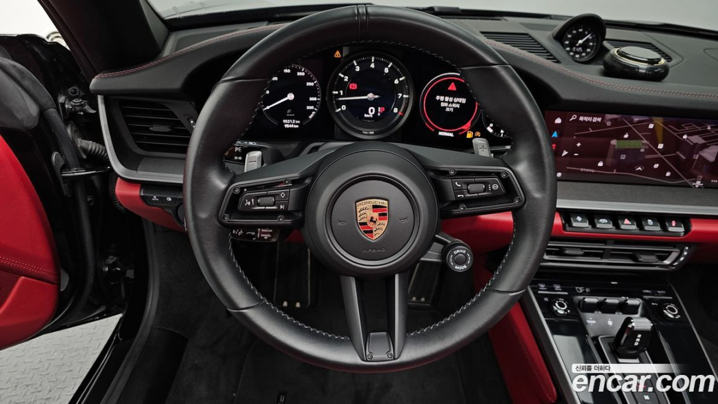 Porsche 911 Carrera S Cabriolet, 2022