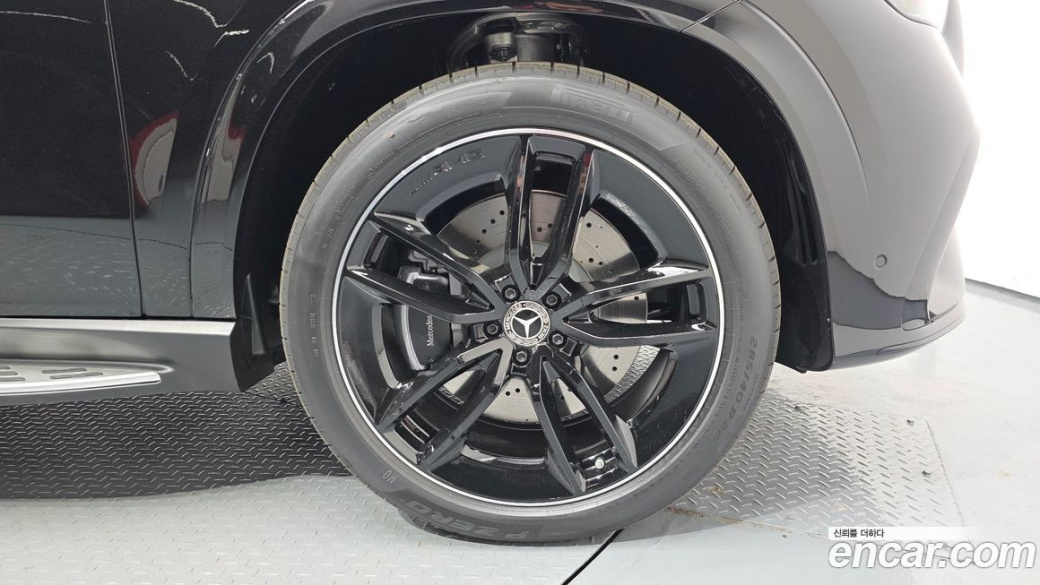 Mercedes-Benz GLE-Class GLE450 4MATIC, 2025