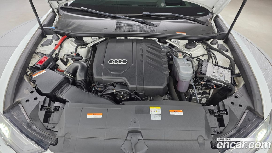 Audi A6 45 TFSI Premium, 2023