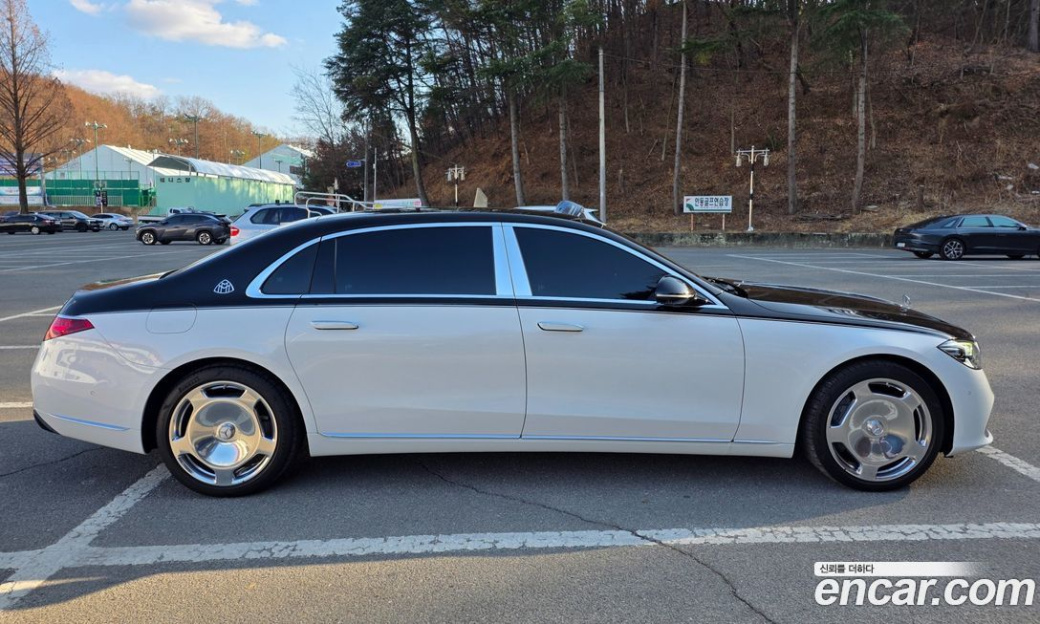 Mercedes-Benz S-Class Maybach S580 4MATIC, 2024
