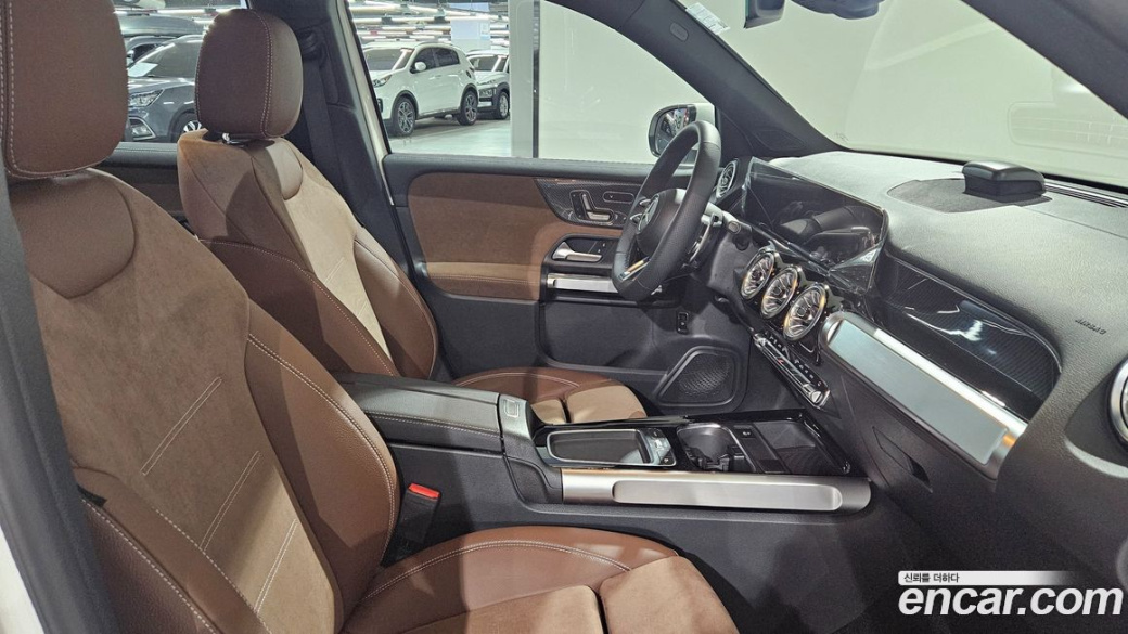 Mercedes-Benz GLB-Class AMG GLB35 4MATIC, 2025