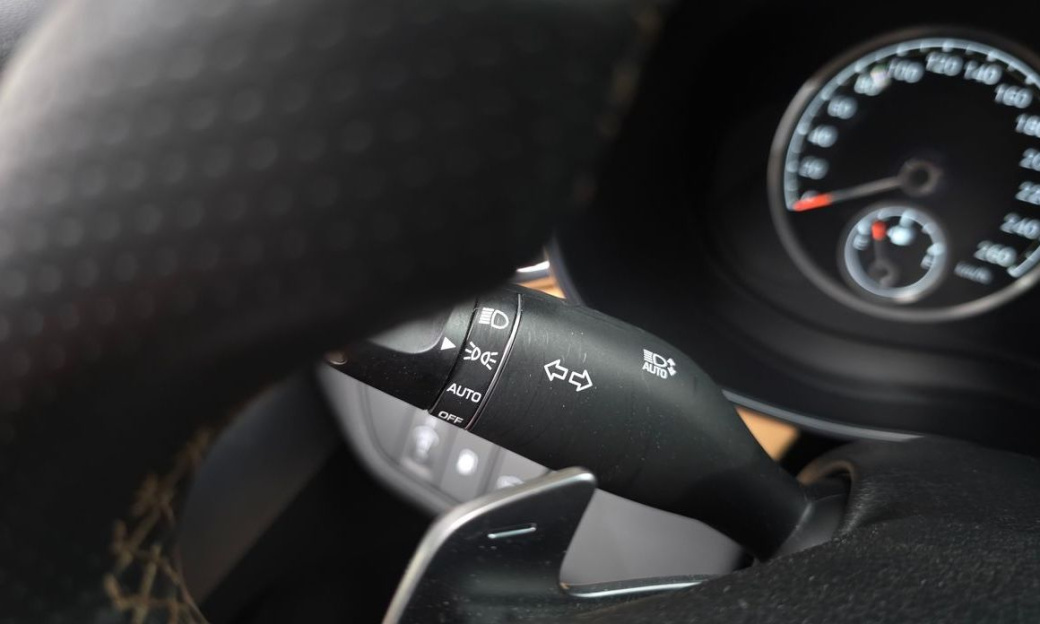 Genesis G70 Gasoline 2.0T 4WD, 2021