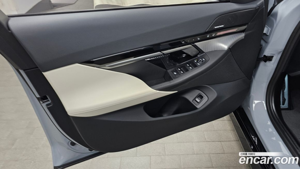 BMW 5-Series 520i M Sport, 2024