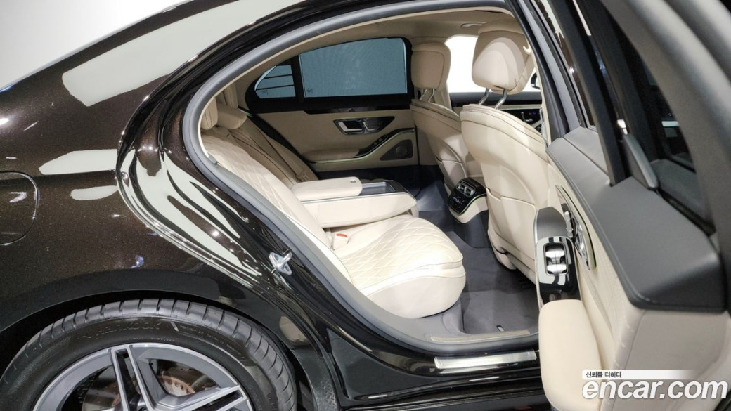 Mercedes-Benz S-Class S400 d 4MATIC, 2022