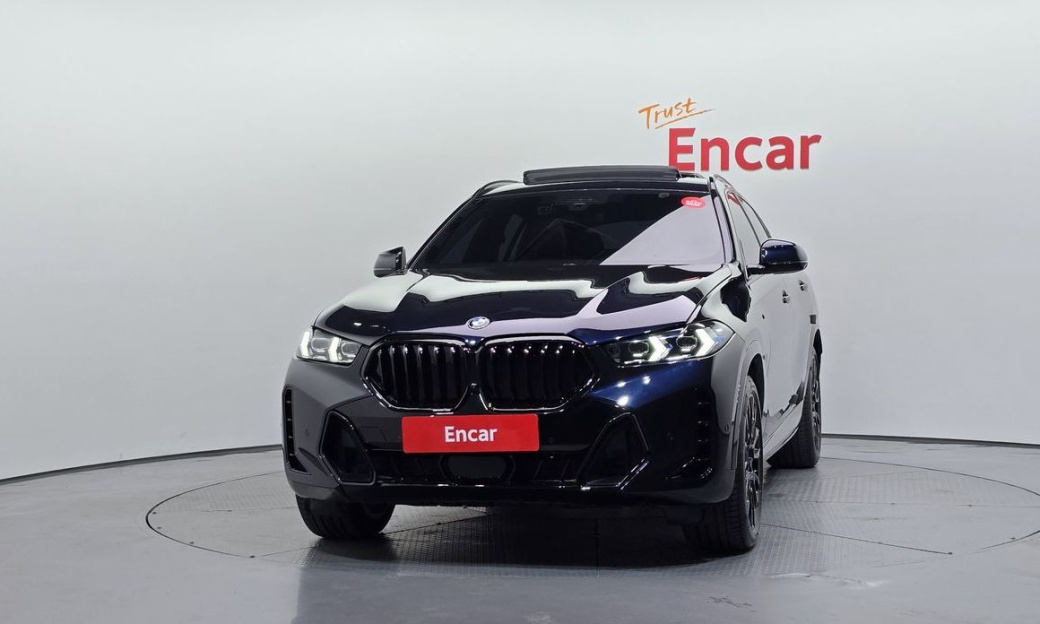 BMW X6 xDrive40i M Sport, 2025