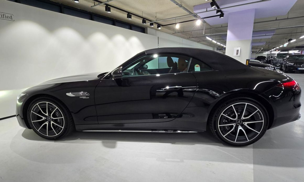 Mercedes-Benz SL-Class AMG SL43, 2025