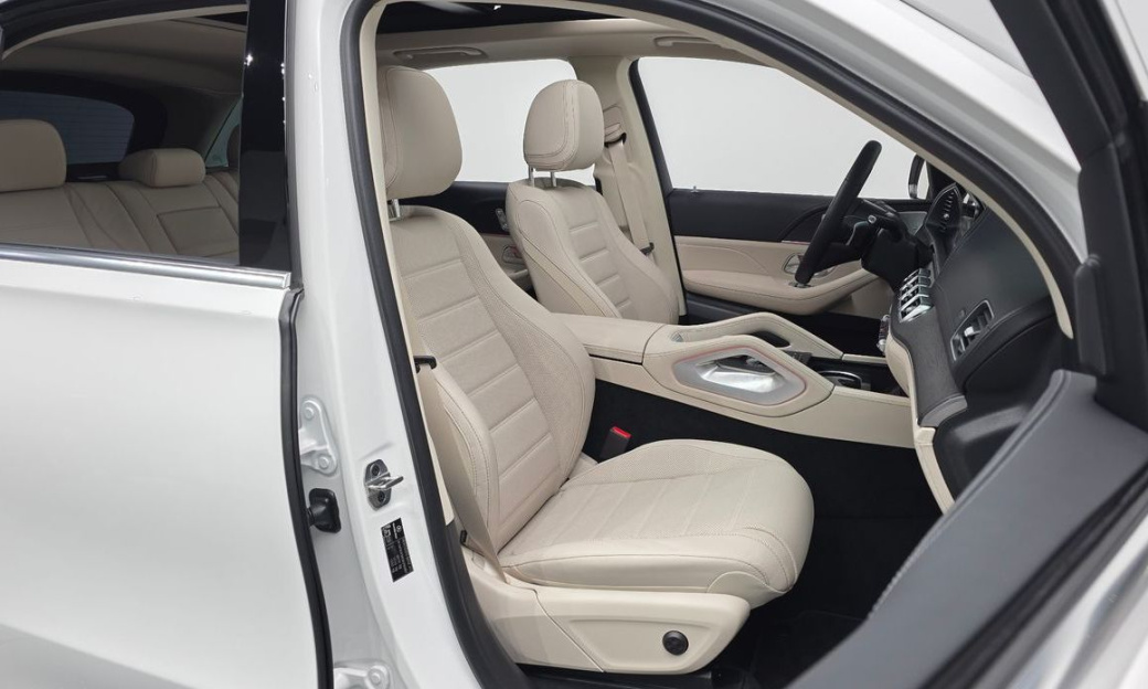 Mercedes-Benz GLE-Class GLE450 4MATIC, 2025