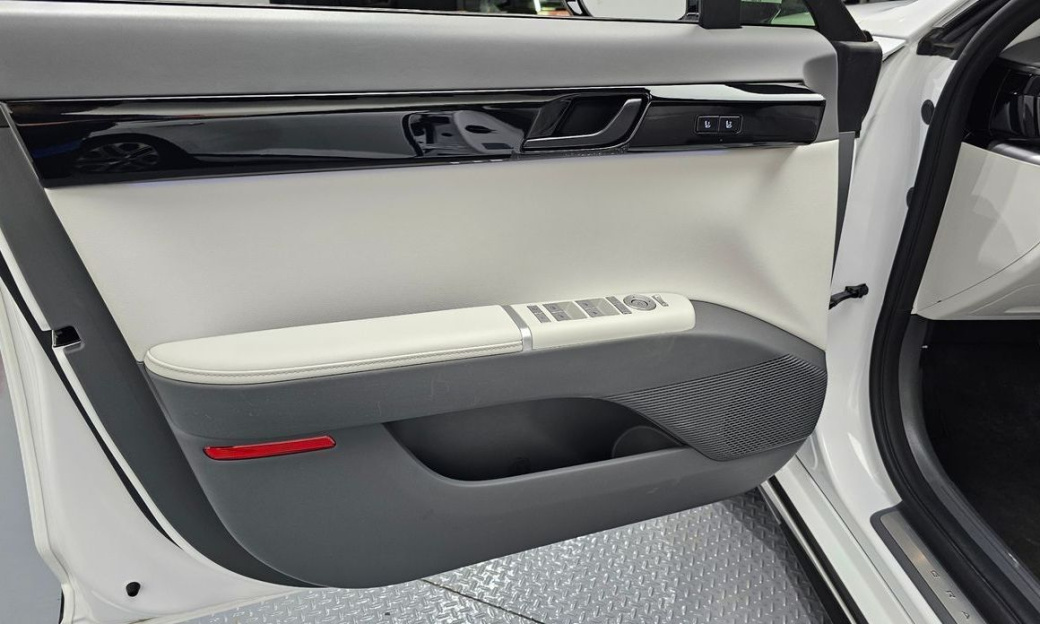 Hyundai Grandeur 2,5 Gasoline 2WD, 2024