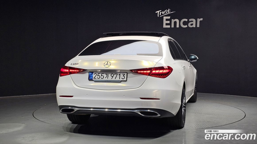 Mercedes-Benz C-Class C200 Avantgarde, 2025
