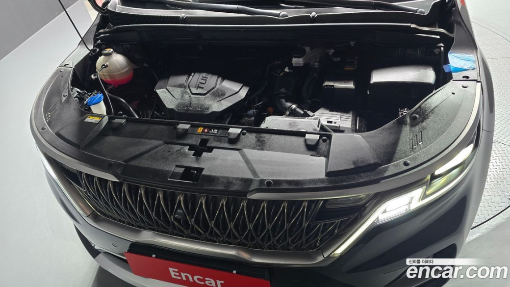 Kia Carnival 7-Seater Hi-Limousine, 2023