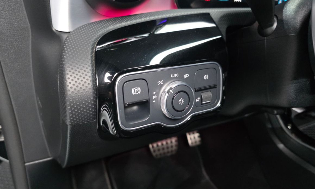 Mercedes-Benz CLA-Class CLA250 4MATIC, 2023