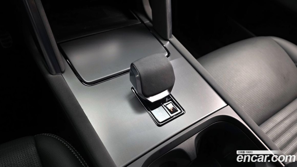 Land Rover Discovery Sport P250 Dynamic SE, 2025