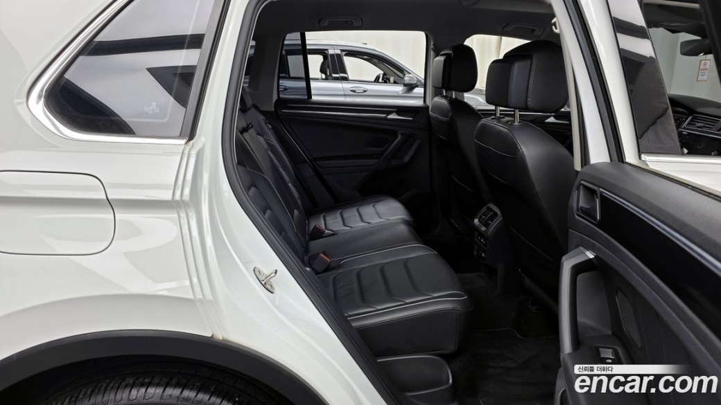 Volkswagen Tiguan 2.0 TDI Premium, 2023