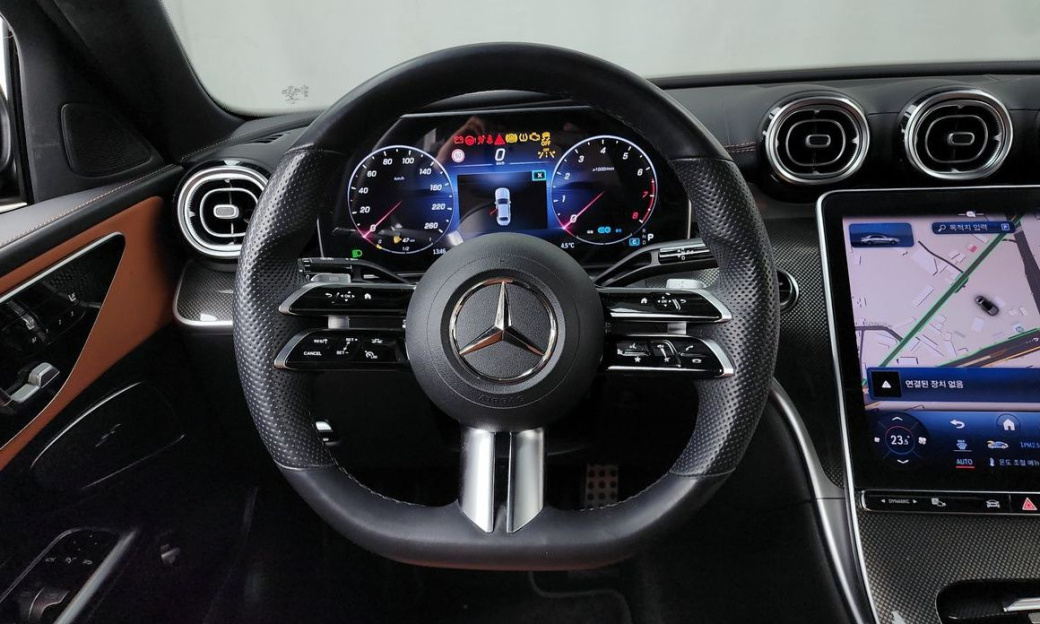 Mercedes-Benz C-Class C300 AMG Line, 2022