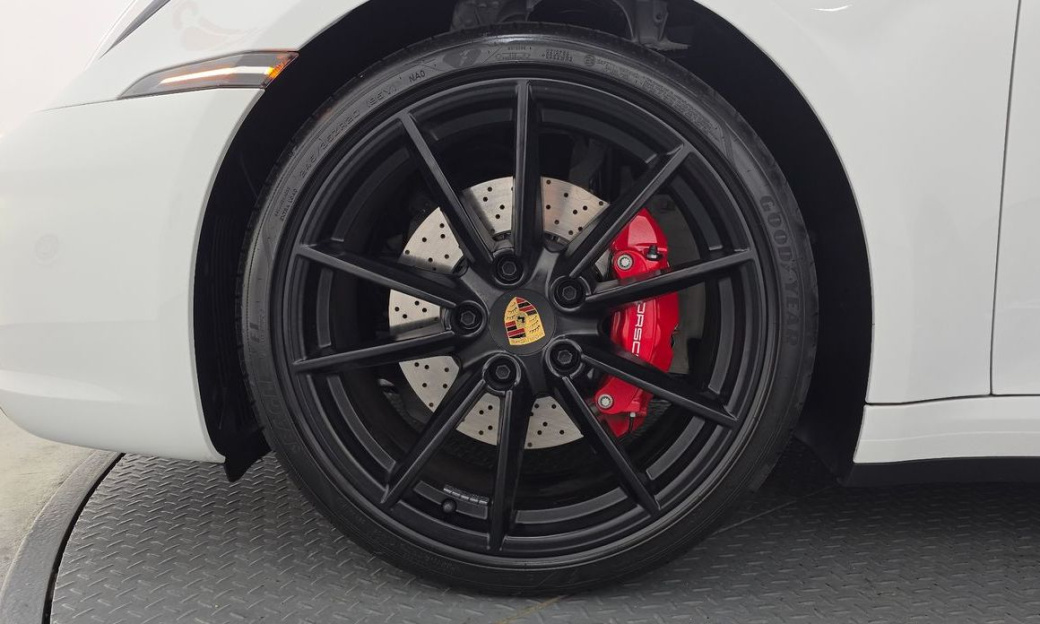 Porsche 911 Carrera S, 2024