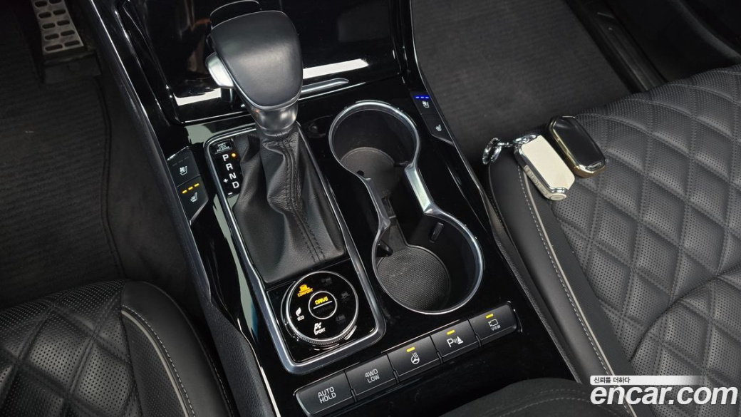 Kia Mohave Diesel 3.0 4WD 5-Seater, 2022