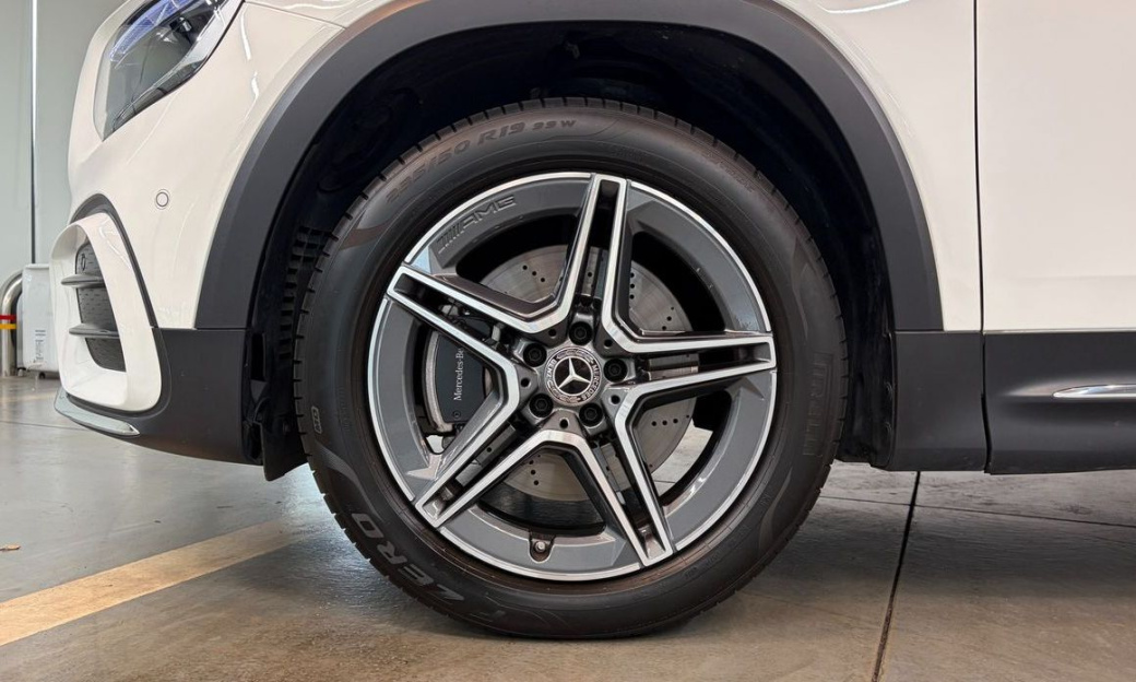 Mercedes-Benz GLB-Class GLB250 4MATIC, 2025