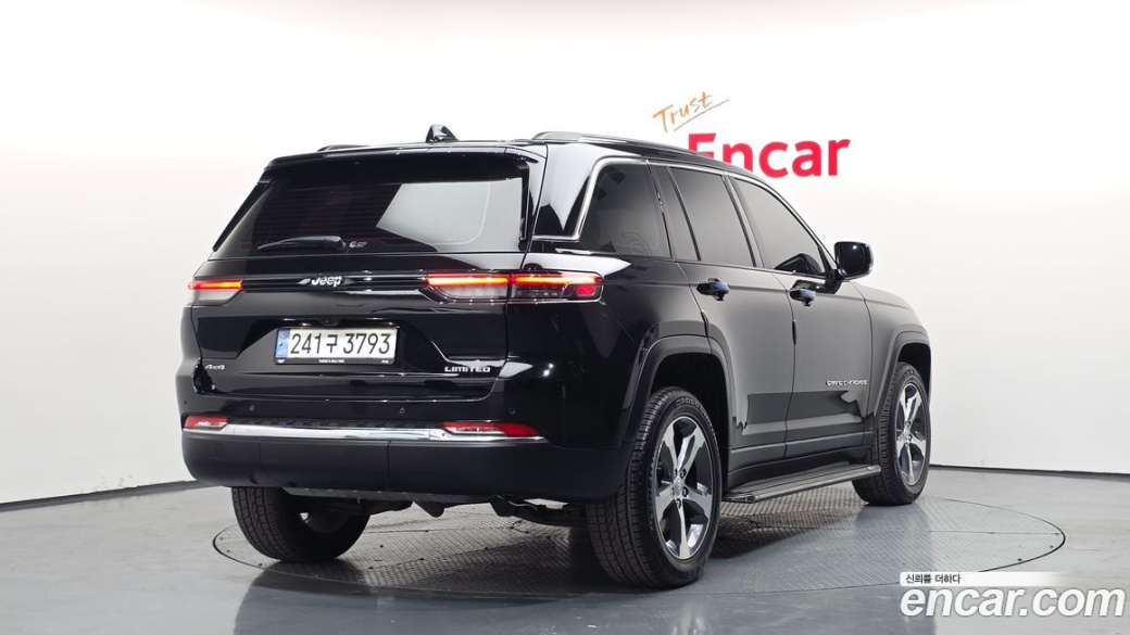 Jeep Cherokee 3.6 Limited, 2023
