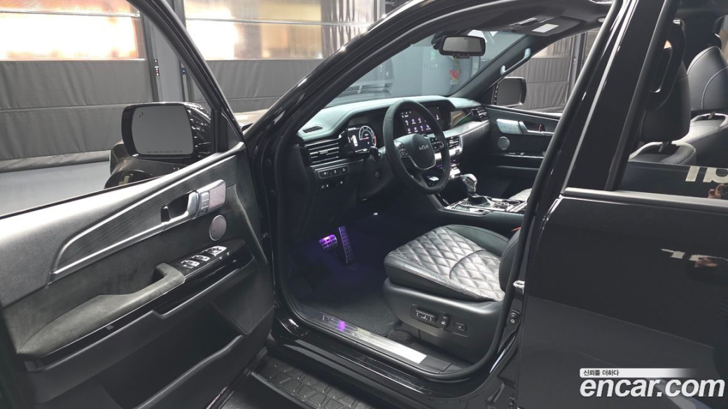 Kia Mohave Diesel 3.0 4WD 7-Seater, 2022