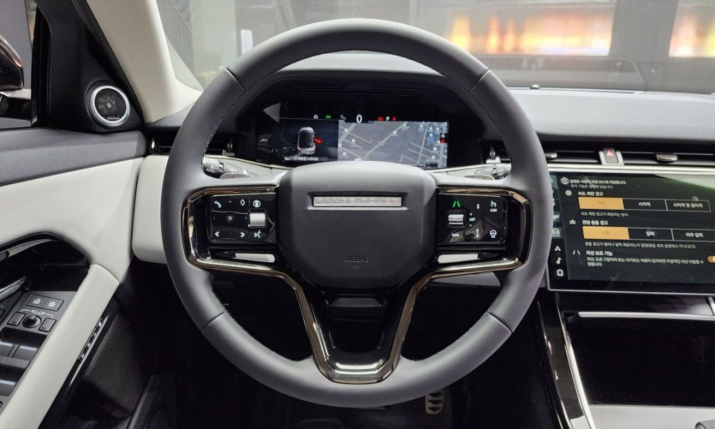 Land Rover Range Rover Evoque P250 Dynamic SE, 2024