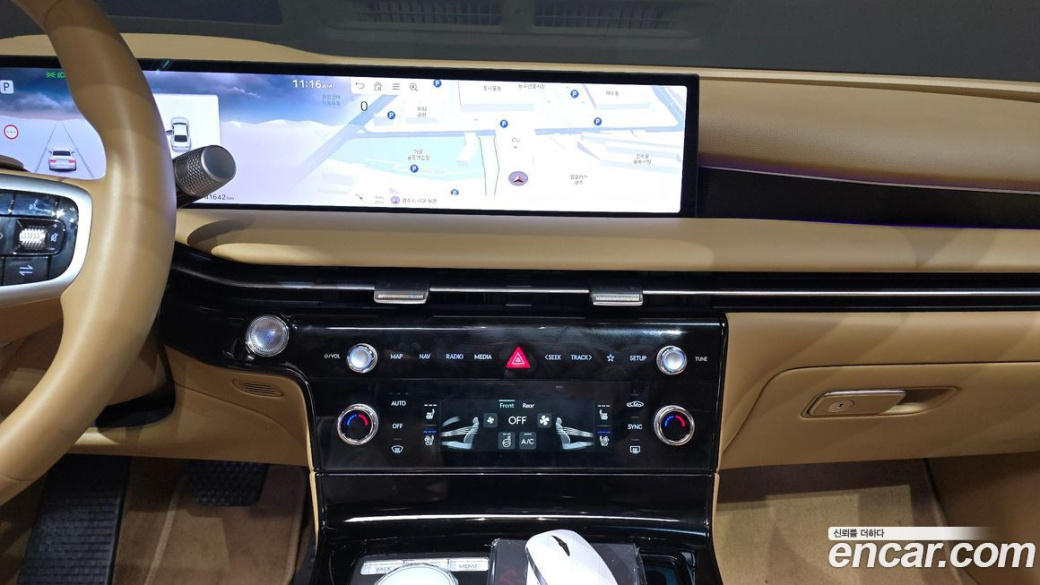 Genesis G80 Gasoline 2.5 Turbo AWD, 2025
